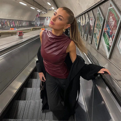 View details for Women Y2K Vintage Tank Top – retro-inspired cropped top with 2000s fashion vibes