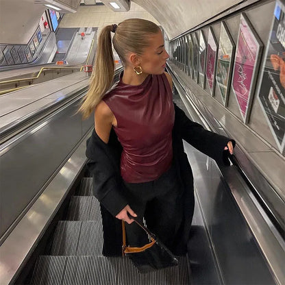 View details for Women Y2K Vintage Tank Top – retro-inspired cropped top with 2000s fashion vibes